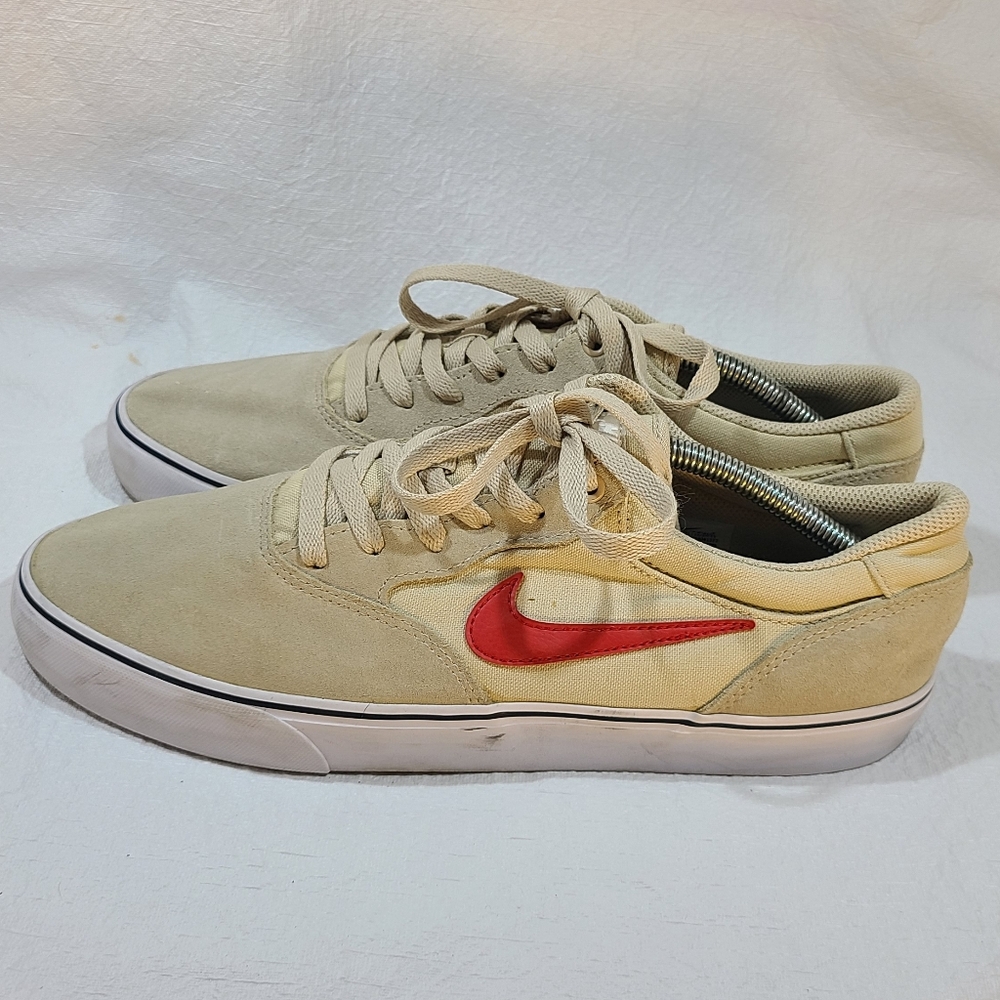 Mens Nike SB Chron 2 Skateboard Shoes Size: 11.5 Color: Rattan Red
